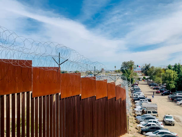 fence from Mexico Side in of Los Algodones